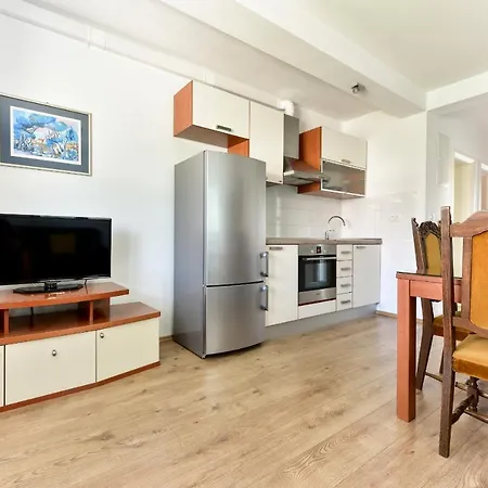 Inka And Comfy Apartment Zadar
